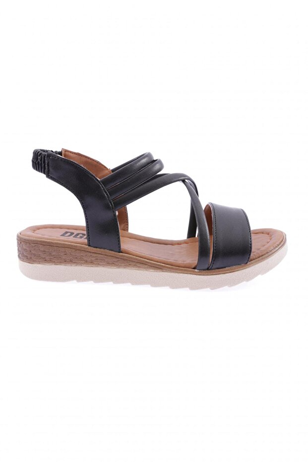 133-23Y Women's Cross-Strapped Rubber Detailed Sandals Black