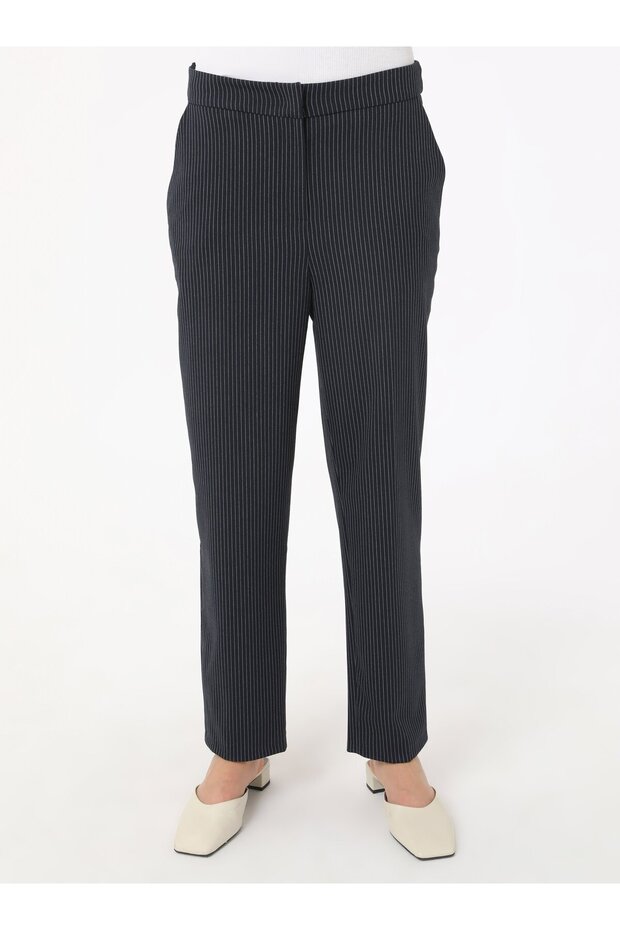 Stripe Patterned Trousers - Navy Blue - Refka - 3