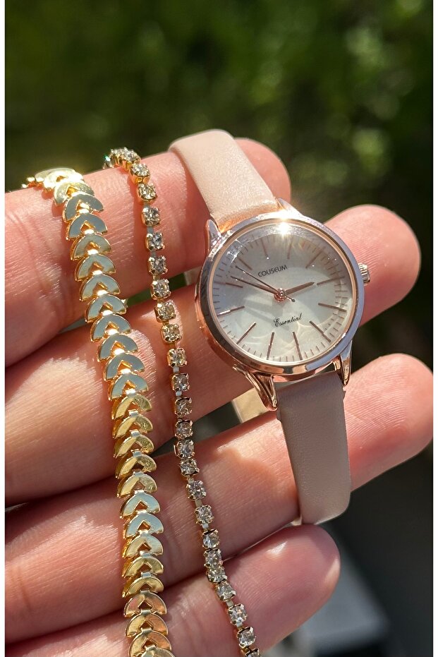 KADIN KOL SAATİ - 1