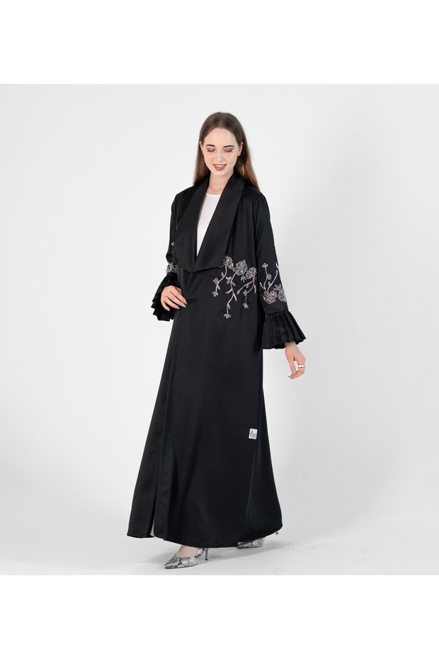 Black-R-202406