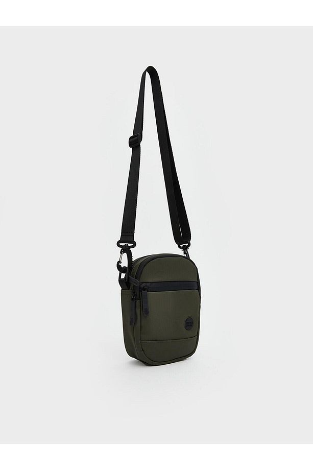 LCW ACCESSORIES Ayarlanabilir Askılı Erkek Omuz Çantası - 1
