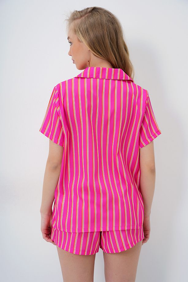Kadın Fuşya Çizgi Desenli Önü Düğmeli Dokuma Gömlek Ve Şort Pijama Takım PJM-X13891 - 7
