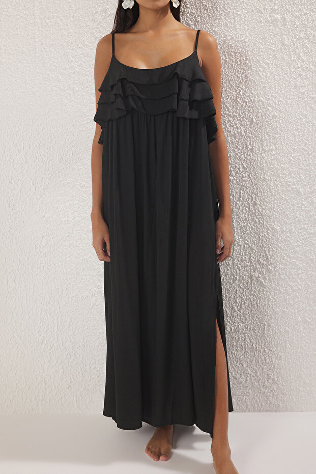 Siyah Dokuma Volanlı Maxi Plaj Elbise TBESS25EL00132 - 3