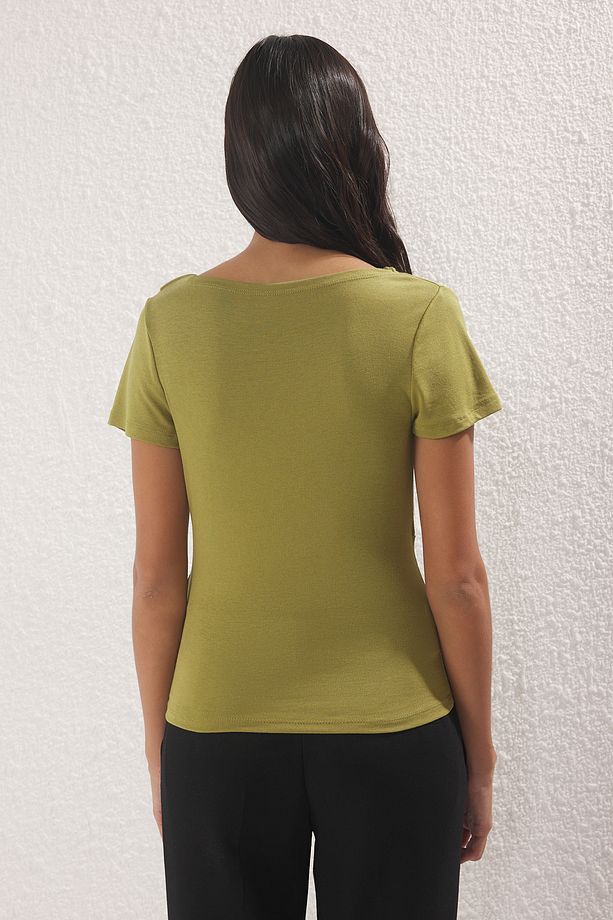 Yağ Yeşil  Büzgü/Drape Detaylı Fitted/Vücuda Oturan Örme Bluz TWOSS25BZ00278 - 4