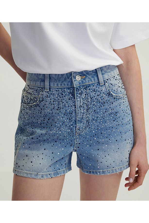 Hotfix baskılı denim şort - 2