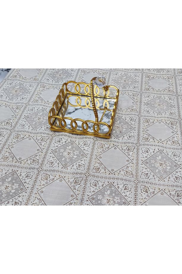 Lüks Kare Desenli Şeffaf PVC Masa Örtüsü Modern, Silinebilir ve Şık Koruma - 6