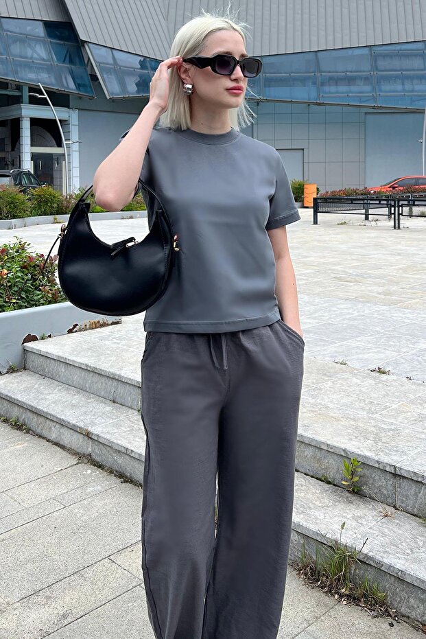 Smoked Crew Neck Basic Women's T-Shirt Mg2075