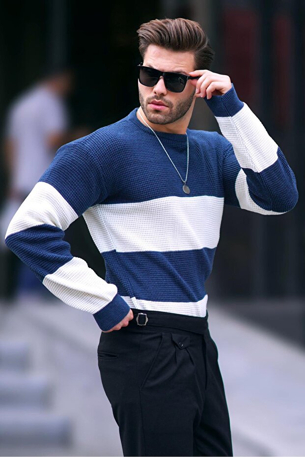 Indigo Crew Neck R Color Block Long Sleeve Knitted Sweater 7236