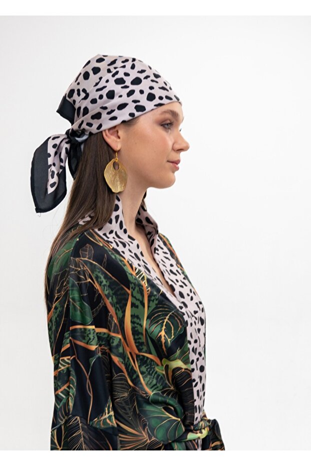 وشاح مثلث - 18 - 2