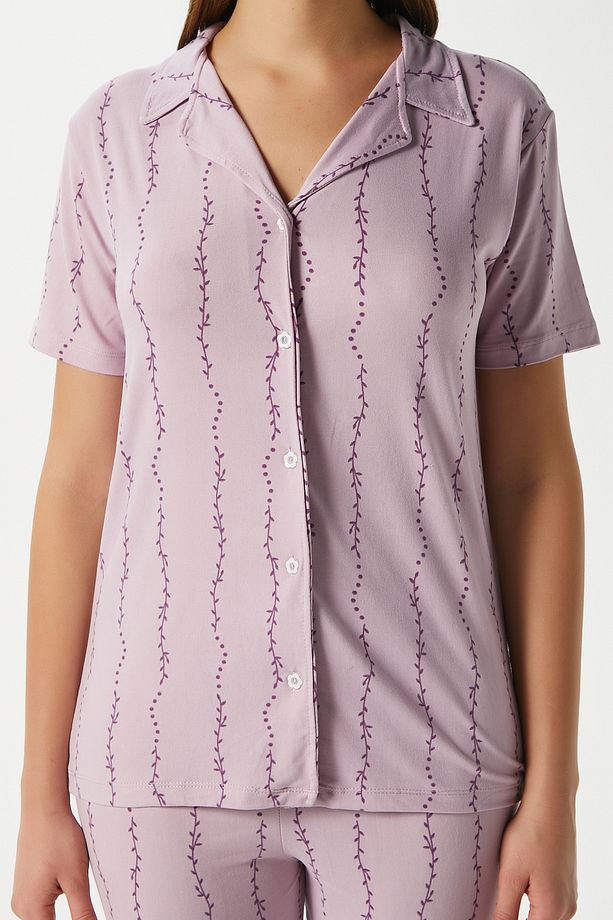 Kadın Spring Yumuşak Doku Lila Bahar Dalı Ön Düğmeli Kısa Kollu Pijama Takımı - 3