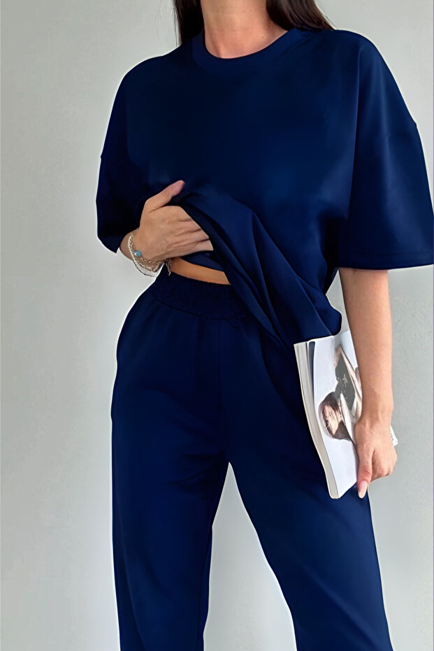 Women's Patternless Oversize Two Thread Short Sleeve Navy Blue Tracksuit Set