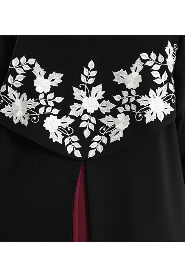 Black-R-202504