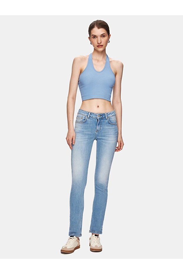 Fallon 200 Mid-Rise Flared Jeans