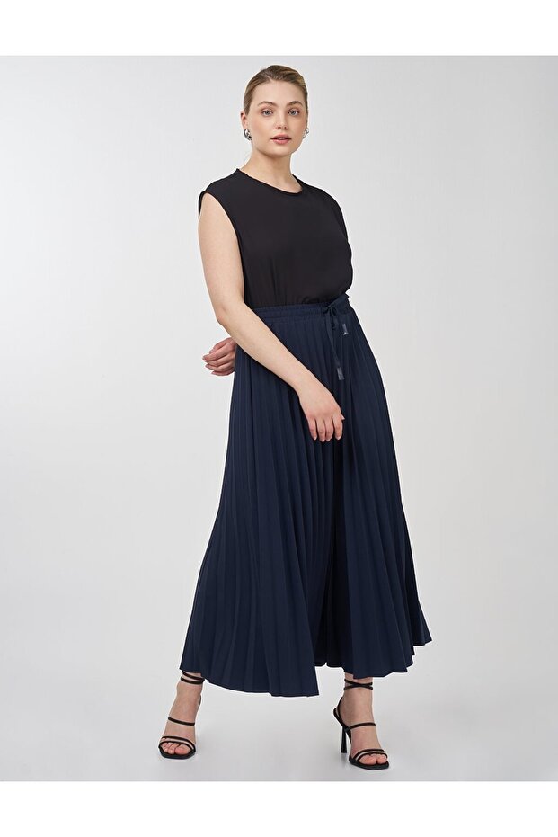 Sıfır Yaka Basic T-Shirt Siyah - 2