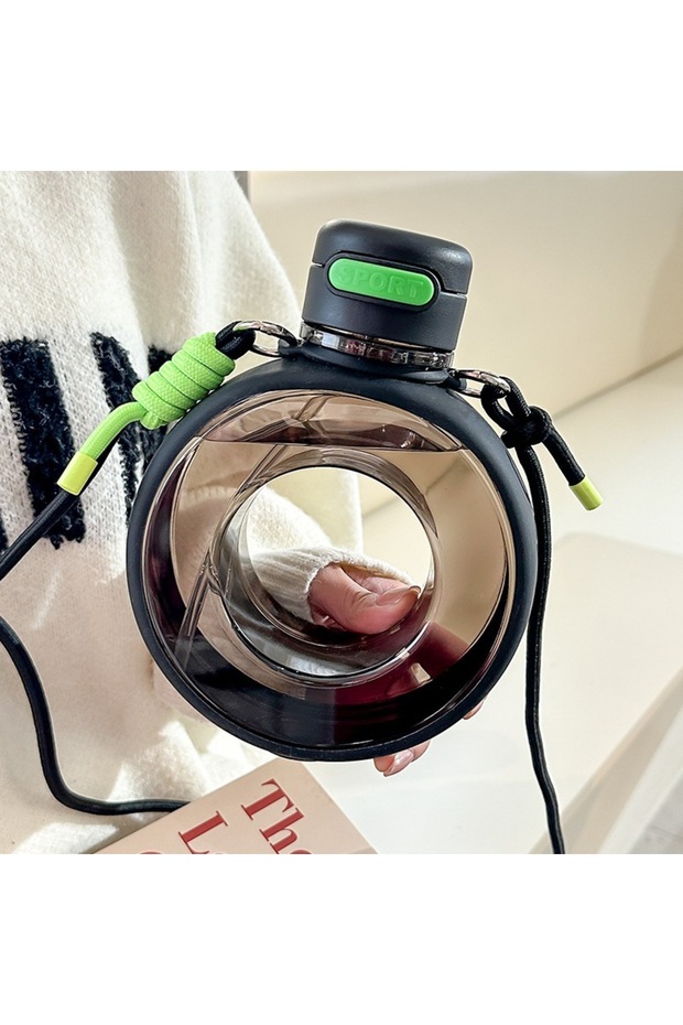Round Water Bottle 750 Ml, with Hanger and Straw, Black, 20X16