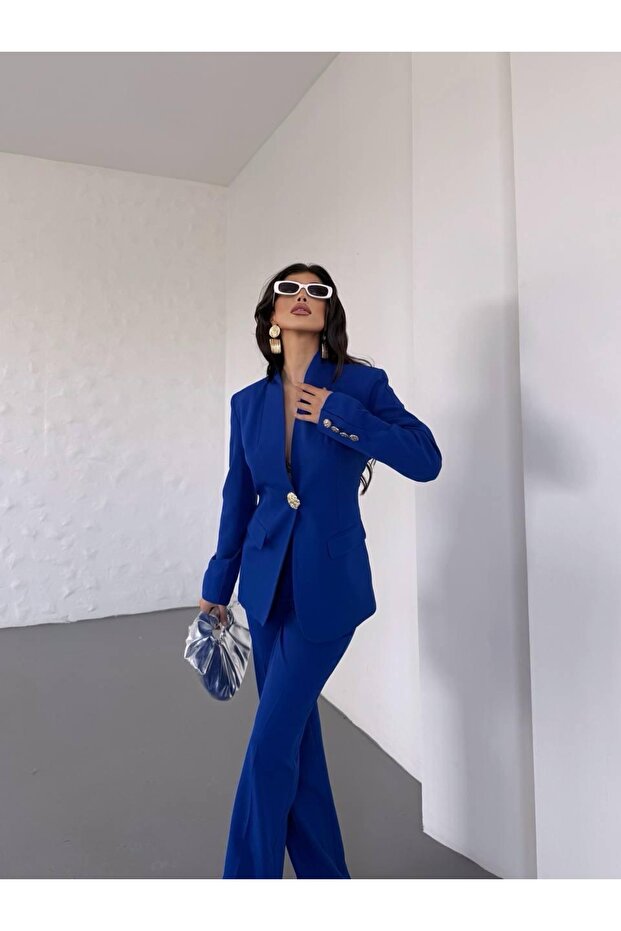 بدلة بليزر مزدوجة بزر واحد باللون الذهبي - 5