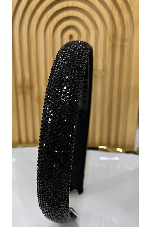 SİYAH TAŞLI SİMLİ TAÇ - 3