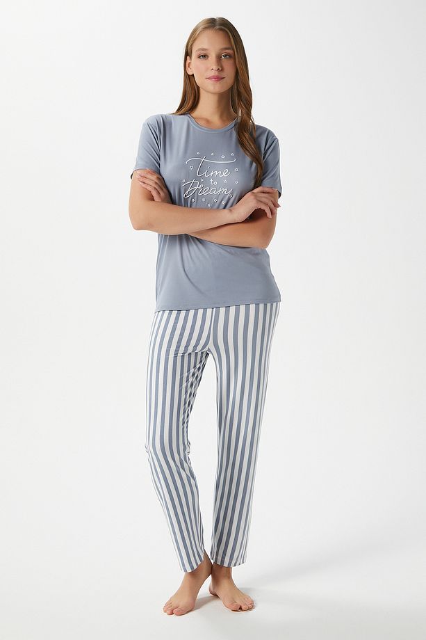 Kadın Time Yumuşak Doku Gri Çizgili Bisiklet Yaka Kısa Kollu Alt Üst Pijama Takımı - 7