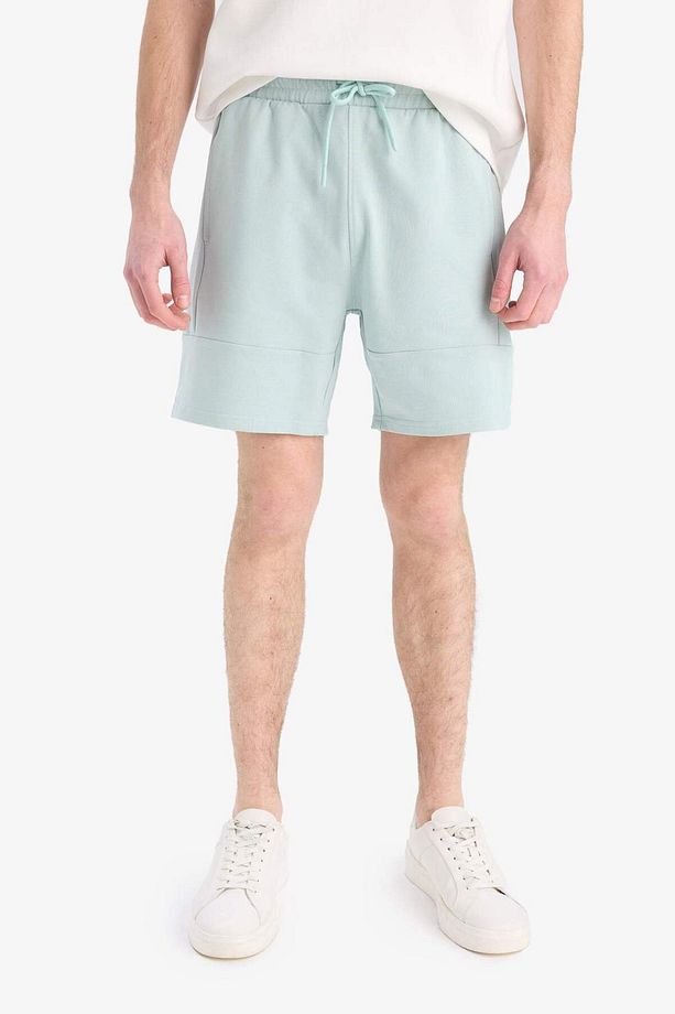 Slim Fit Dar Kesim Dar Paça Basic Düz Şort B8674AX25SP - 1
