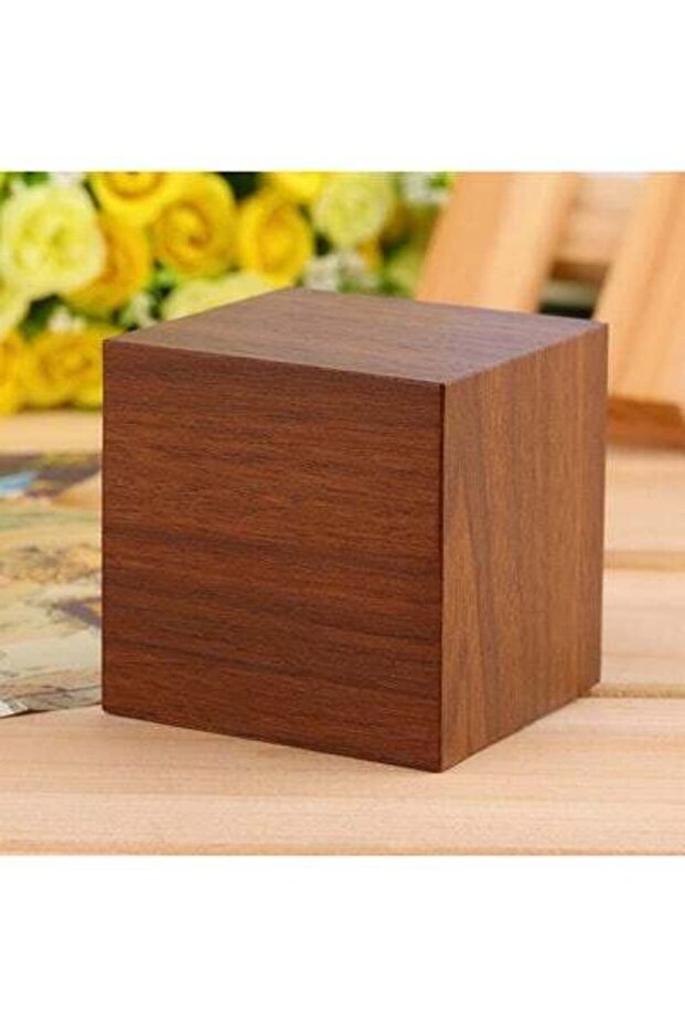 ساعة منبه رقمية LED باللون البني - 3