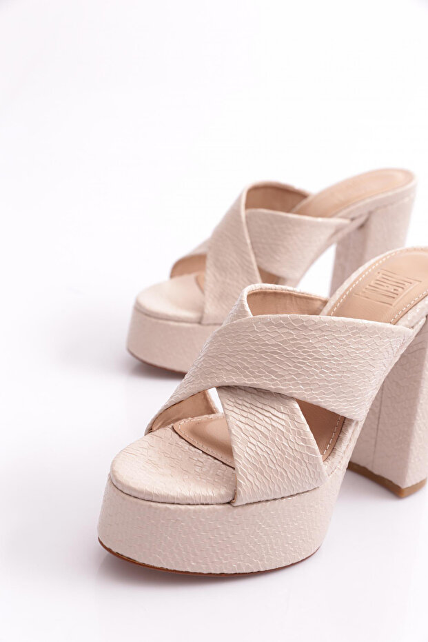 26 Kadin Kalin Taban Çapraz Şerit Terlik - 4