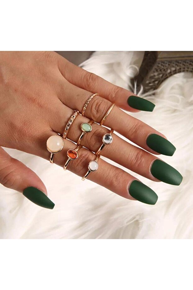 Cresta Vintage 8 Pieces Jewelled Ring Set
