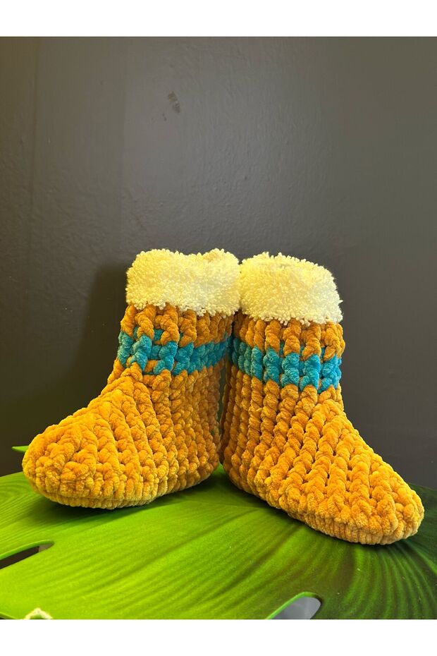 EL ÖRGÜSÜ KEÇE TABANLI YUMUŞAK ÇOCUK EV BOTU PANDUF 24/25 NUMARA - 1