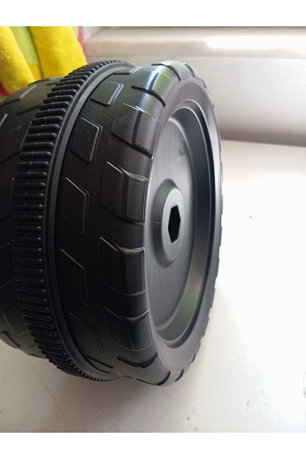 Akülü Araç Hunter Arka Tekerlek - 4