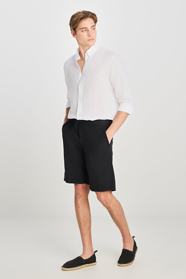 Relaxed Fit Wide Cut Elastic Waist Detailed Stretchy Black Chino Shorts