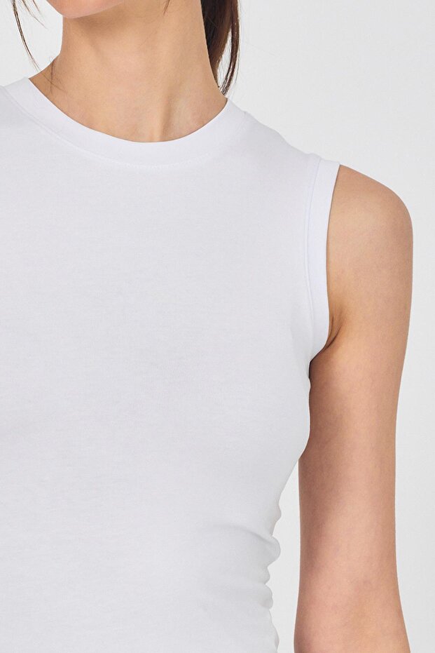 White Crew Neck Sleeveless Undershirt 319 - 4