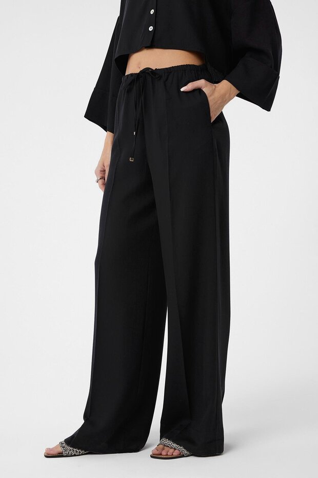 Black Relaxed Women's Trousers