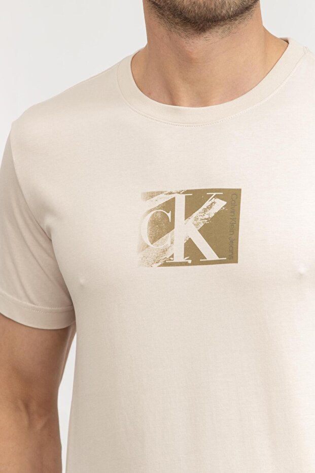 SMALL CK BOX TEE - 8