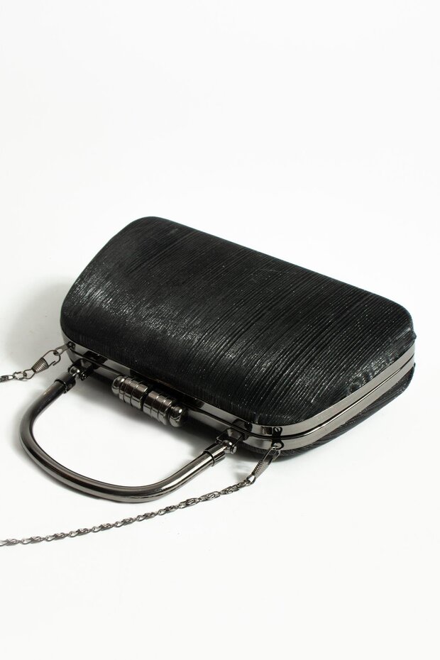 Model Evening Dress Bag with Glittery Hand and Long Chain Strap