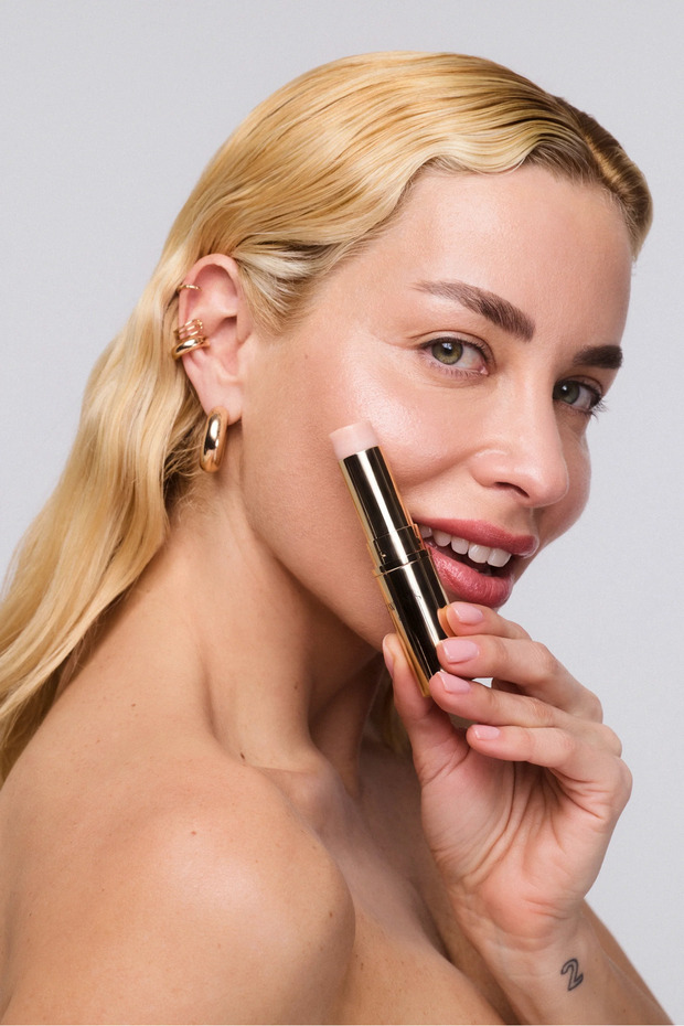 Iconic Multi-Use Highlighter Stick - 5
