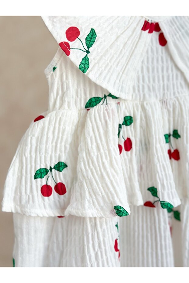 Devojčica u haljini - 5