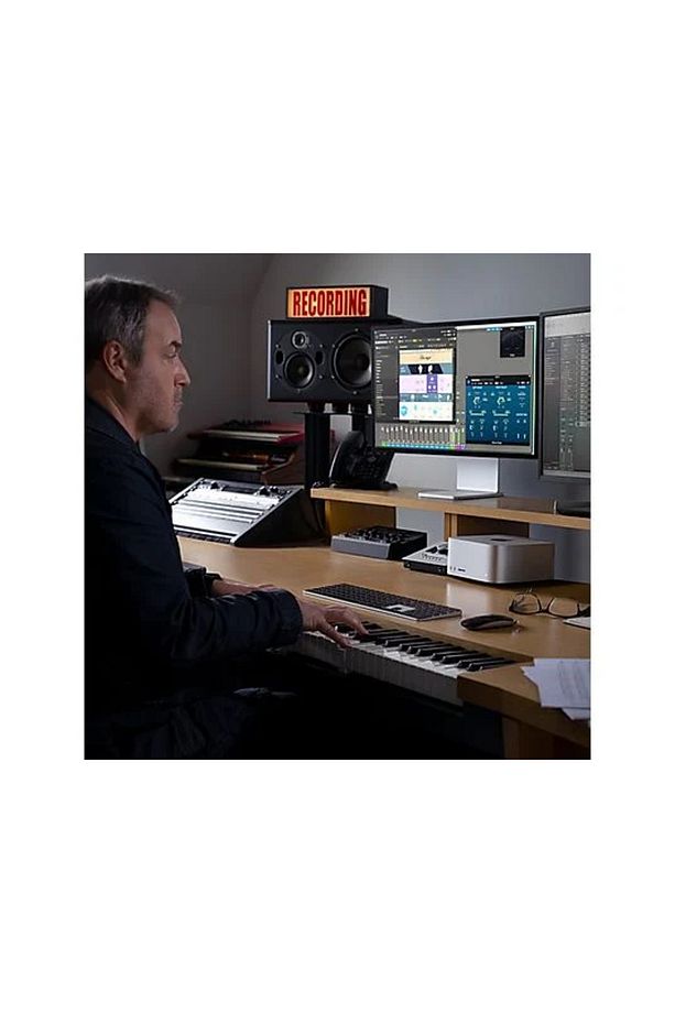 Mac Studio: Apple M3 Ultra 28‑core CPU, 60‑core GPU, 96GB, 1TB - 7