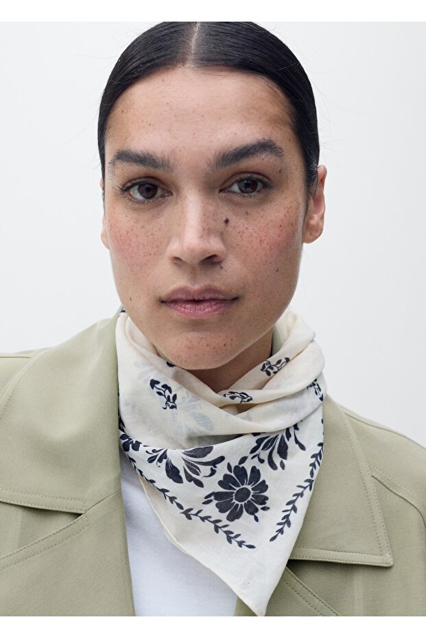 TRENÇKOT TAKSİ - 4