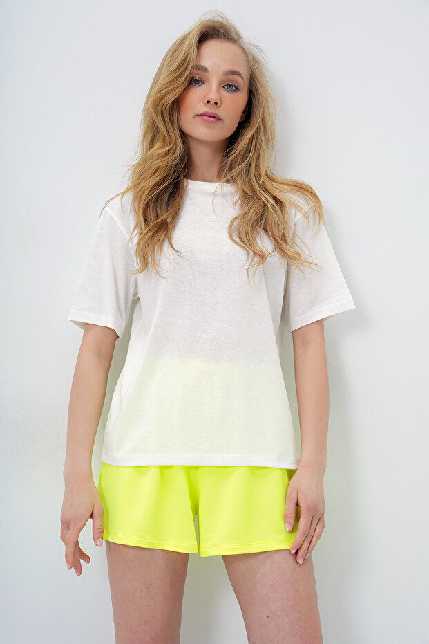 Women's Lemon Yellow Cotton Basic T-Shirt and Tie-Up Shorts Combed Cotton Bottom Top Set Pjm-X13904