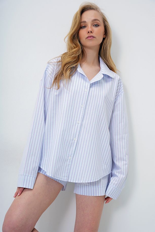 Kadın Pembe Mavi Duble Manşet Ve Paça Detaylı Dokuma Gömlek Ve Şortlu Pijama Takımı PJM-X13919 - 4