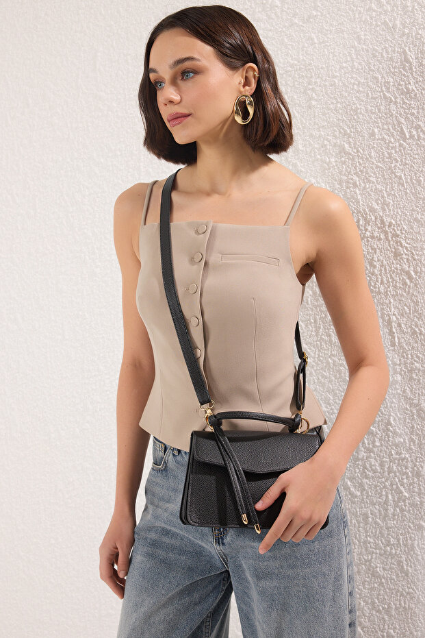 Czarna torebka damska z krzyżowymi paskami Mini Boy Mini City TAKSS25OC00007 - 2