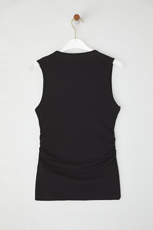 Siyah Fitted/Vücuda Oturan Cut Out Detaylı Aksesuarlı Esnek Örme Bluz TWOSS25BZ00402 - 6