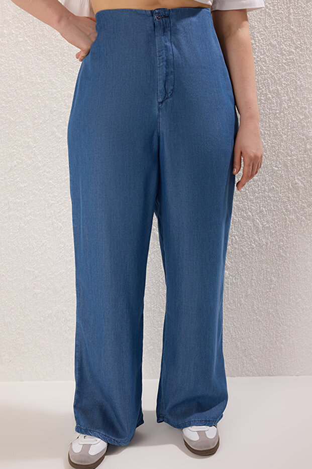Koyu Mavi Yüksek Bel Geniş Paça Yazlık Tencel Büyük Beden Wide Leg Jeans TBBSS25CJ00021 - 3