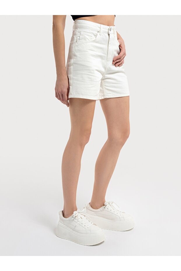 Regular Fit Kadın Şort - 5