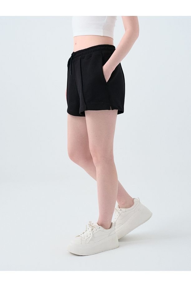 Regular Fit Kadın Şort - 4