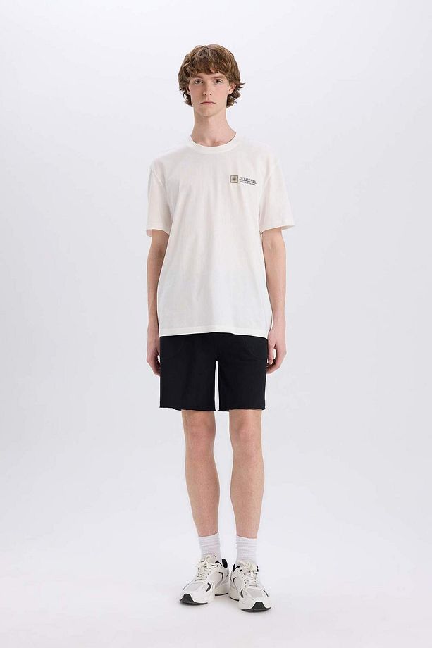 %100 Pamuk Slim Fit Dar Kesim Dar Paça Cepli Basic Düz Şort B8673AX25SM - 4