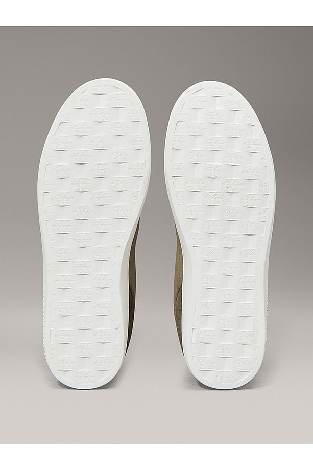 Canvas Trainers - 5