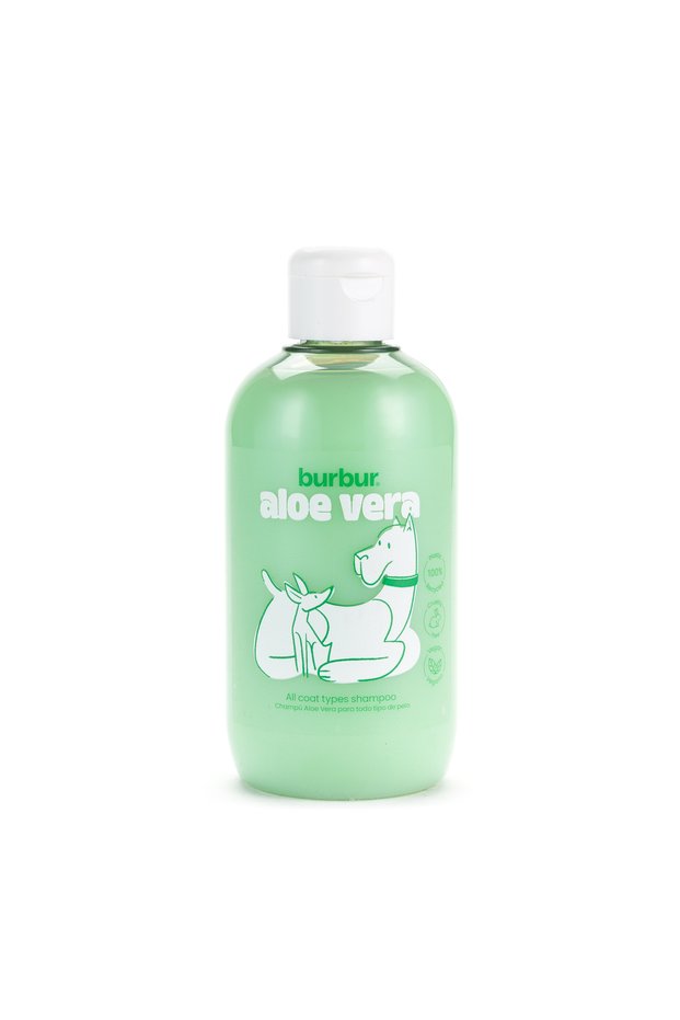 DOG AND CAT SHAMPOO. Burbur Aloe Vera All Coat Types Shampoo (400 ml). Made in Spain