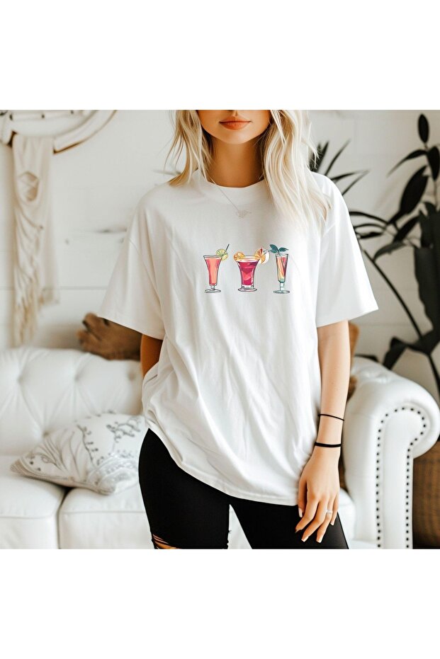 Oversize Cut Short Sleeve Printed T-Shirt