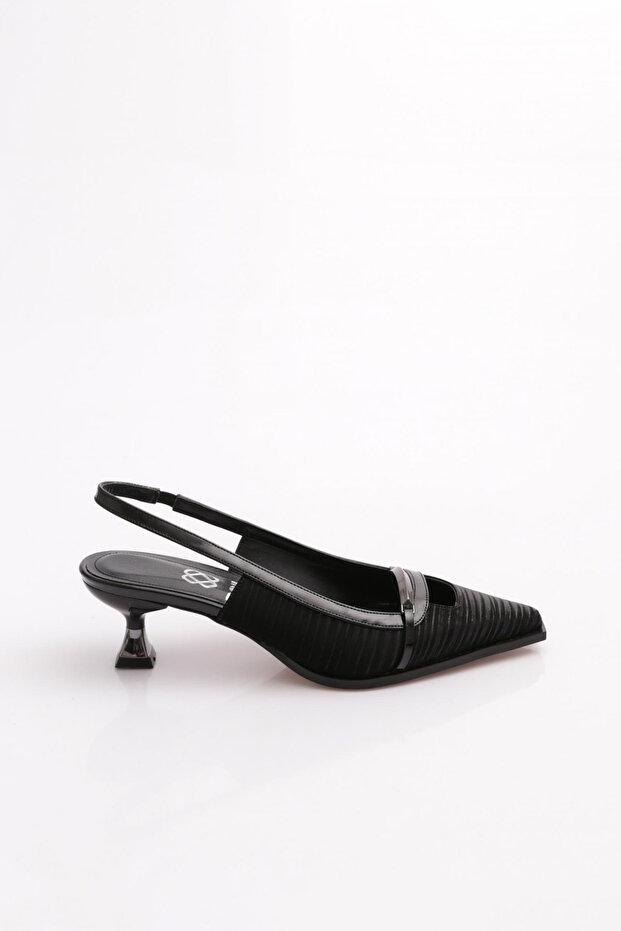 Women's Heeled Shoes 76313564