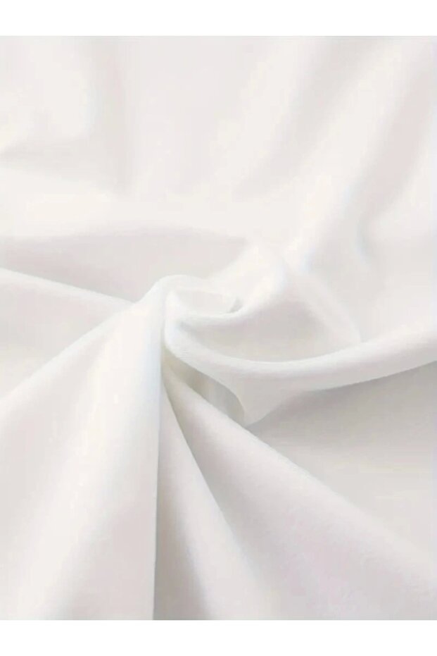 تي شيرت مطبوع برقبة دائرية مقاس كبير - أبيض - 2